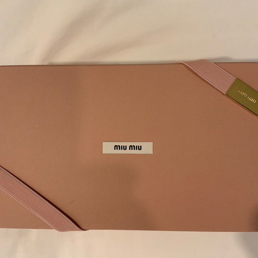 Miu Miu faded unlined suede loafers - Picture 9 of 9